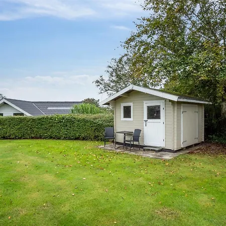 Haralda - 300m From The Sea By Interhome