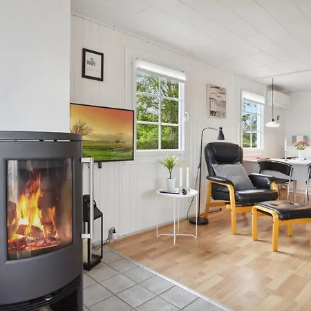 펜션 Haralda - 300m From The Sea By Interhome *