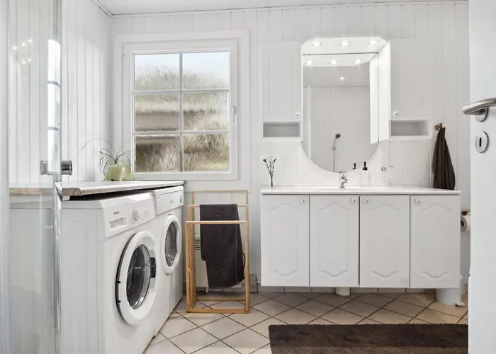 Holiday home Haralda - 300m From The Sea By Interhome *