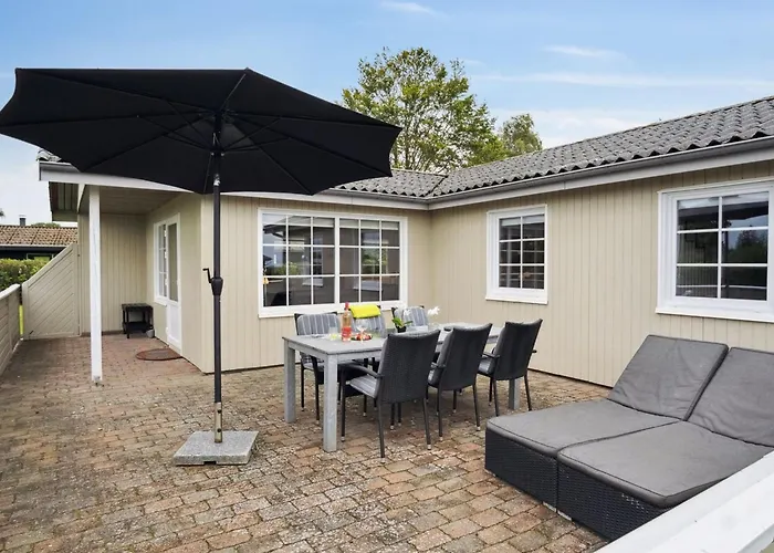 Haralda - 300m From The Sea By Interhome *